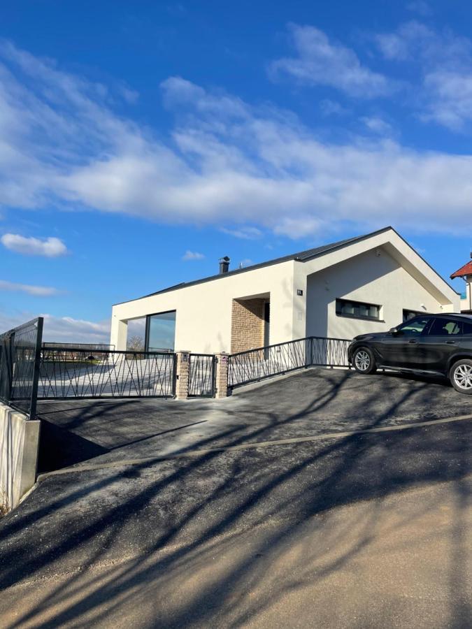 Das Klet Dugo Selo Exterior photo